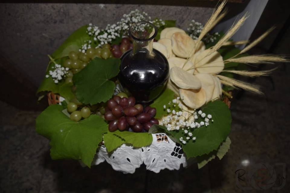 COMUNIDADES CELEBRAM A MISSA DA CEIA DO SENHOR E LAVA-PÉS NA MATRIZ DO SAGRADO CORAÇÃO DE JESUS