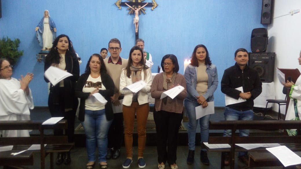 LEIGOS SÃO INSTITUÍDOS MINISTROS DA PALAVRA NA PARÓQUIA
