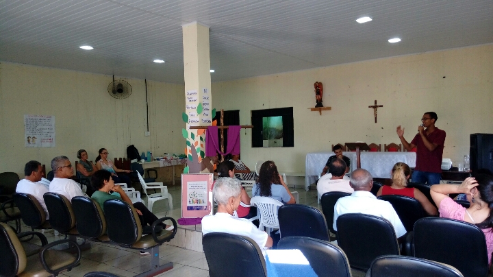 COMUNIDADES SE ENCONTRAM PARA DISCUTIR O TEMA DA CAMPANHA DA FRATERNIDADE 2019