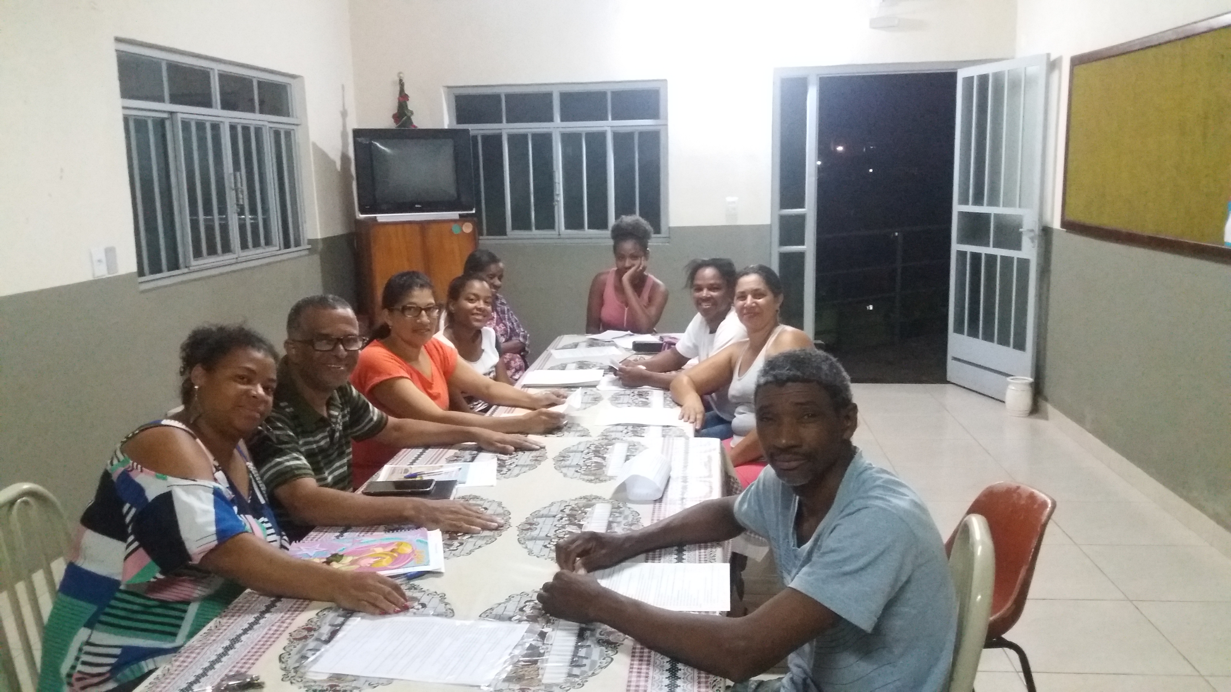 COMUNIDADE SANTA IFIGÊNIA REALIZA MAIS UMA REUNIÃO DE CCP