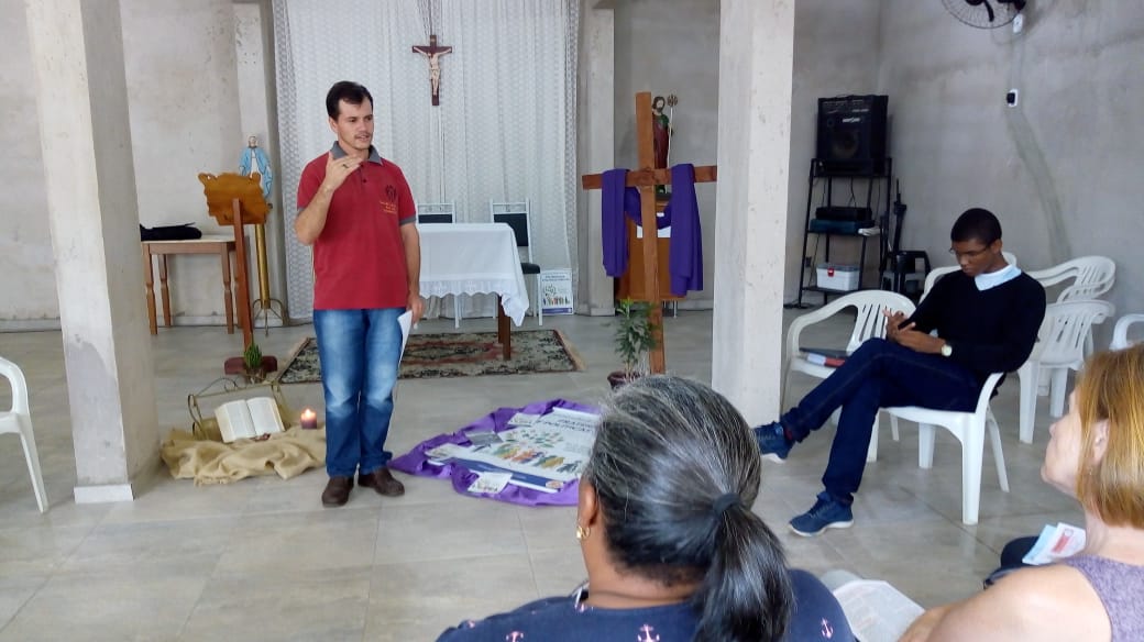 COMUNIDADES PROMOVEM FORMAÇÃO DA CAMPANHA DA FRATERNIDADE 2019