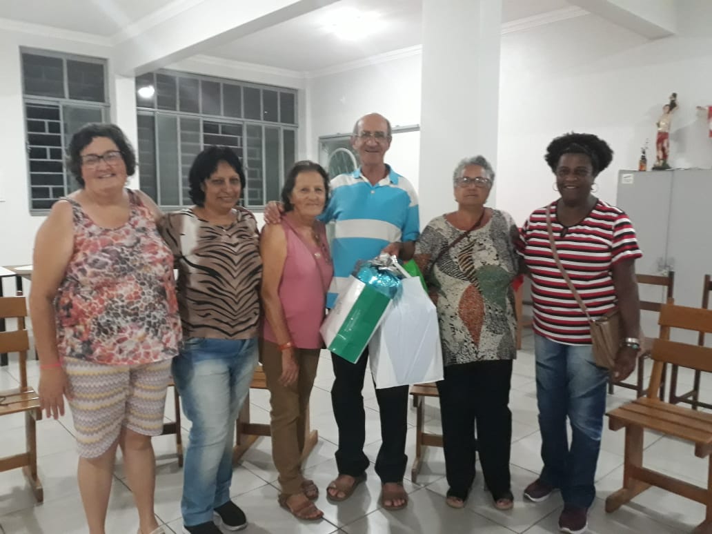 COMUNIDADE SANTA CRUZ HOMENAGEIA PADRE LUÍS FAUSTINO