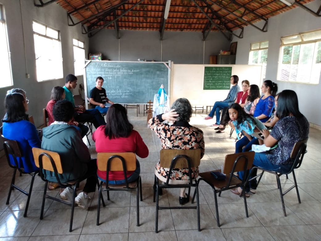 TARDE DE ESPIRITUALIDADE NA COMUNIDADE NOSSA SENHORA DAS GRAÇAS